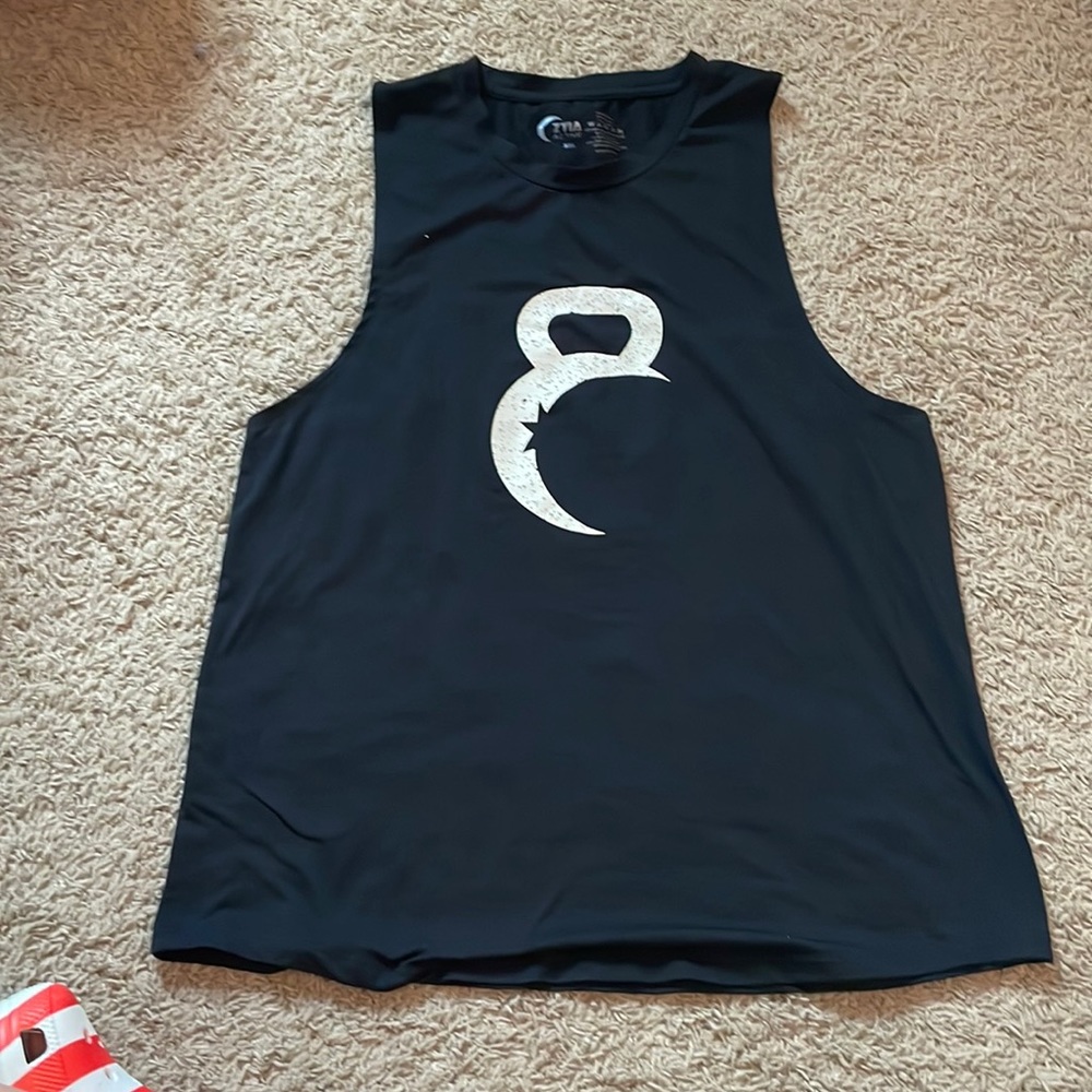 Zyia XXL tank